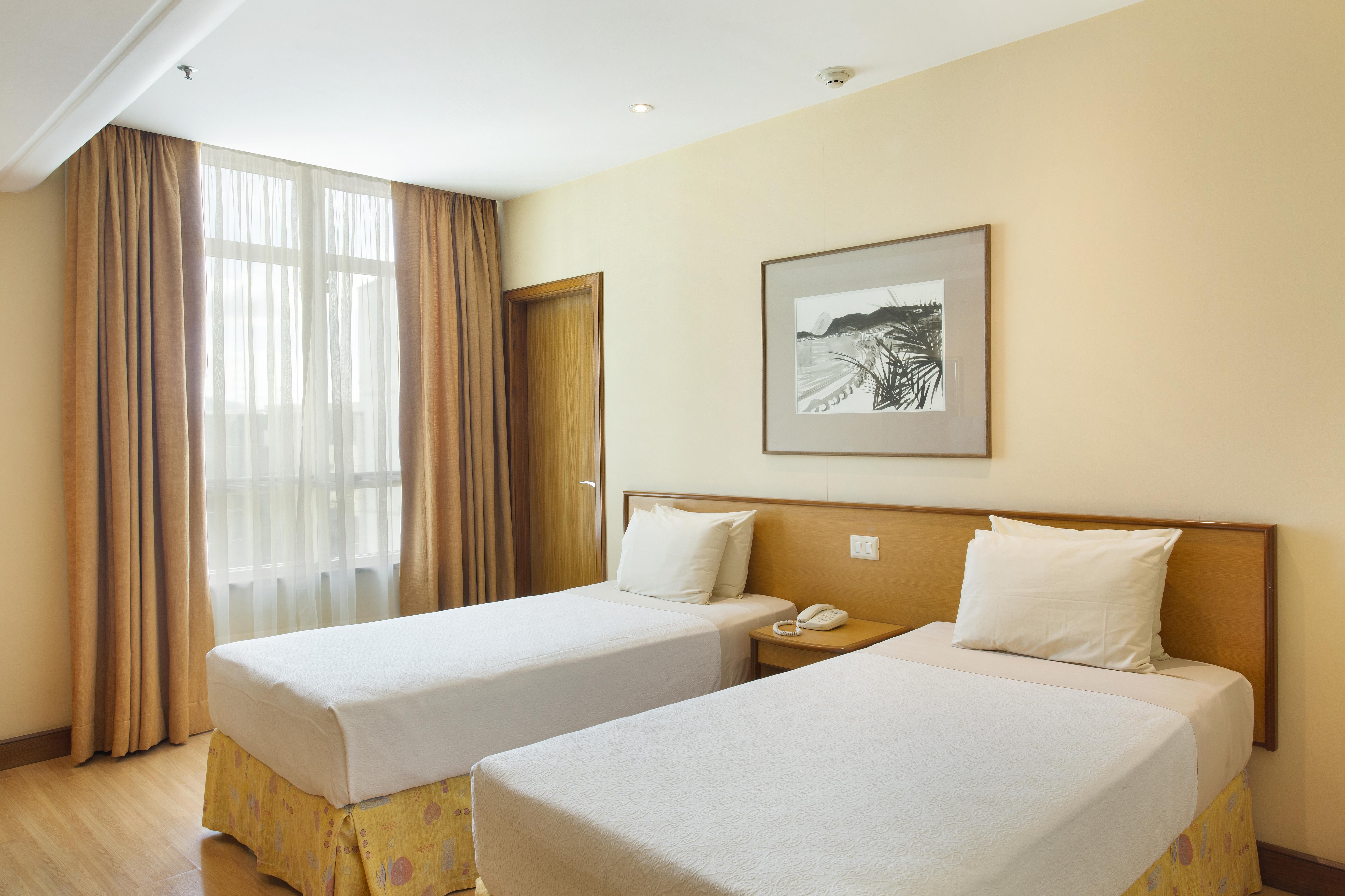 Windsor Asturias Hotel 3*