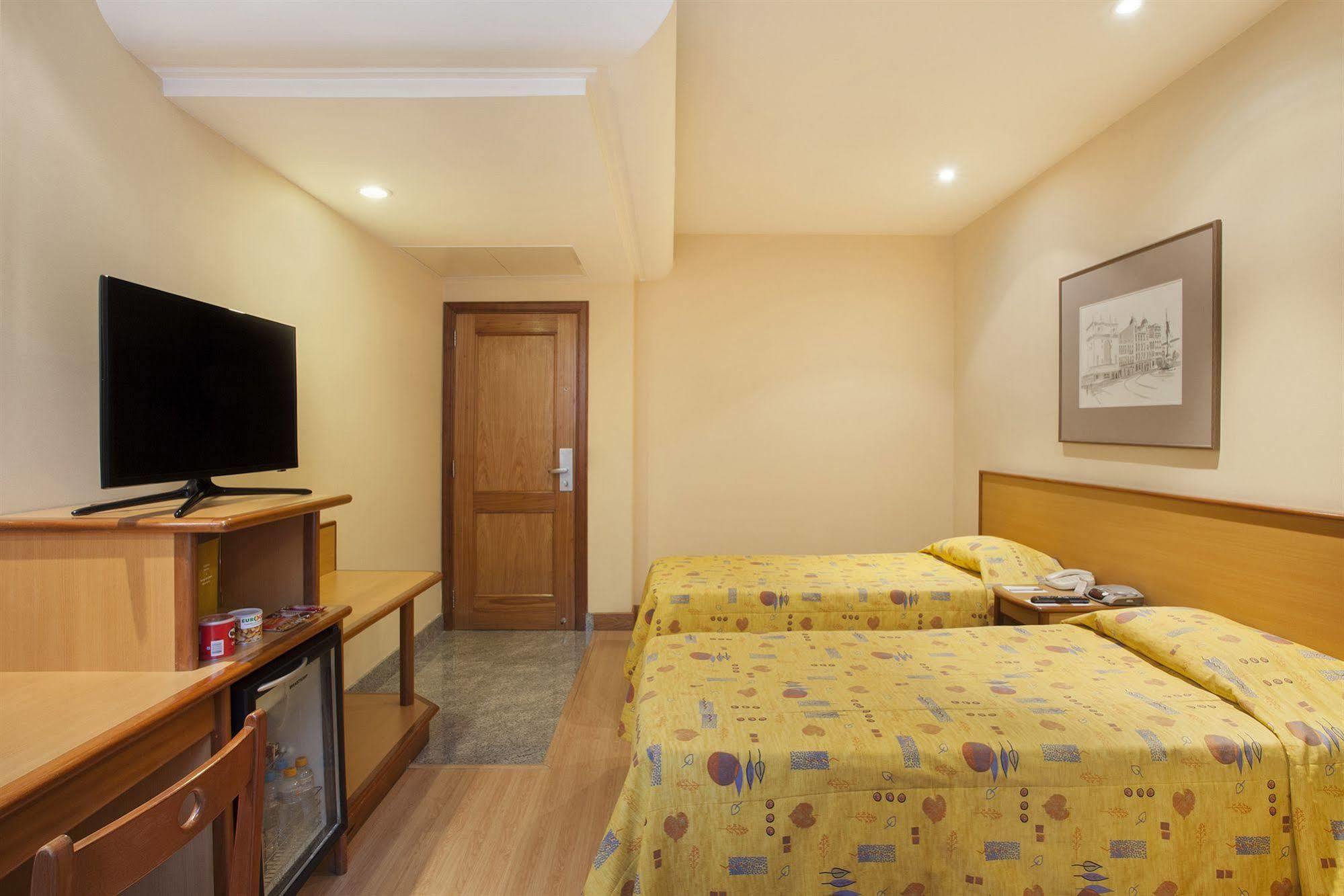 Hotel Windsor Asturias 3*